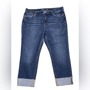 Old Navy Dark Wash Mid-Rise Cropped Boyfriend Jeans (Size: 14)